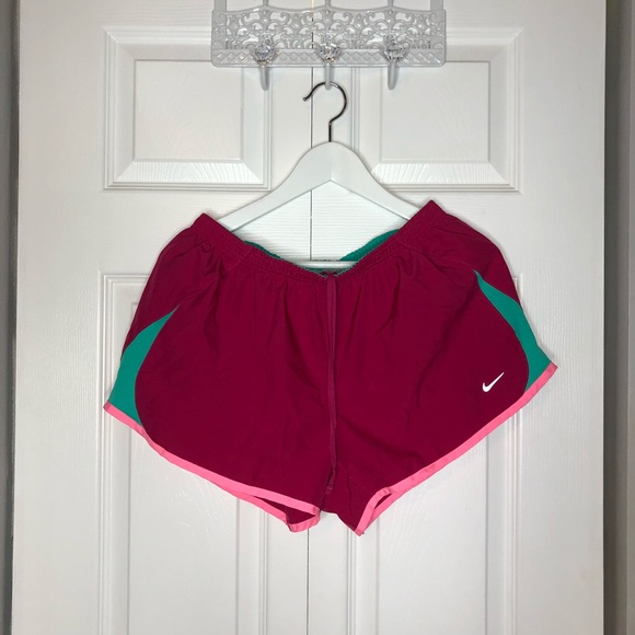 NIKE ✅ Women’s Running Shorts 3” - Picture 7 of 8